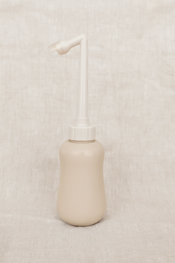 Peri Bottle NZ | Angled Postpartum Peri Wash Bottle
