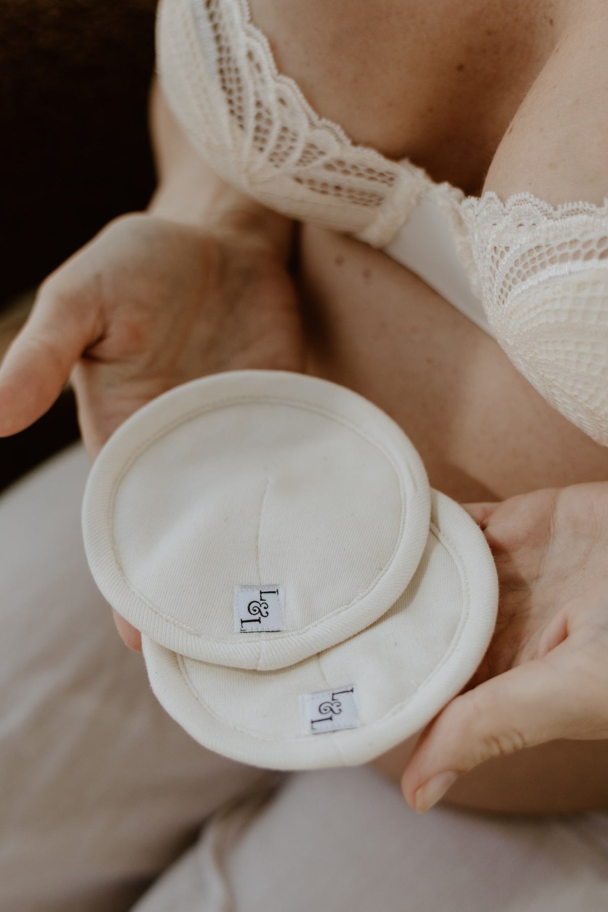 Reusable Breast Pads NZ | Organic Cotton & Wool Nursing Pads