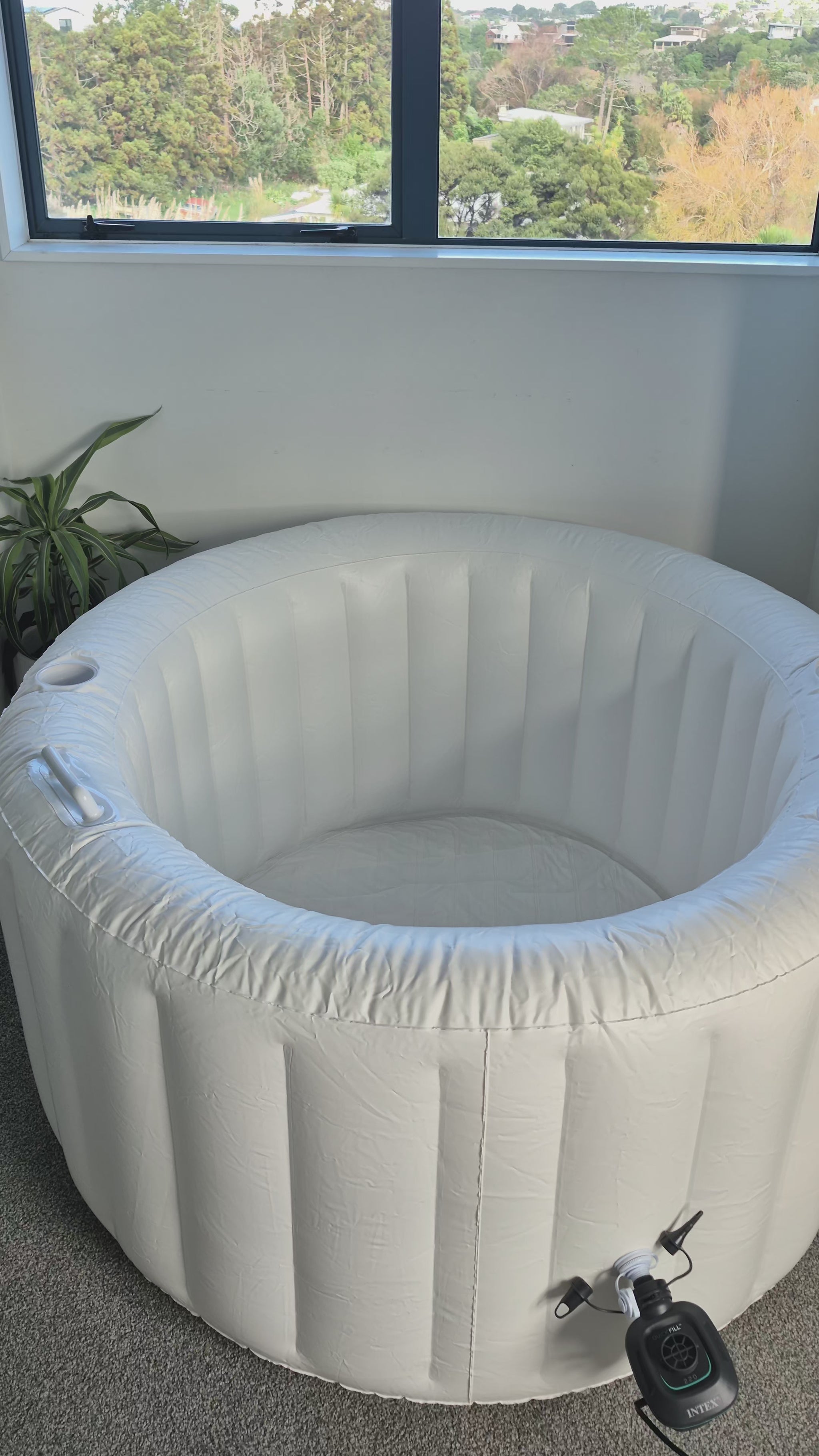 Video of the Labour & Love Natural Cream birth pool for a home water birth