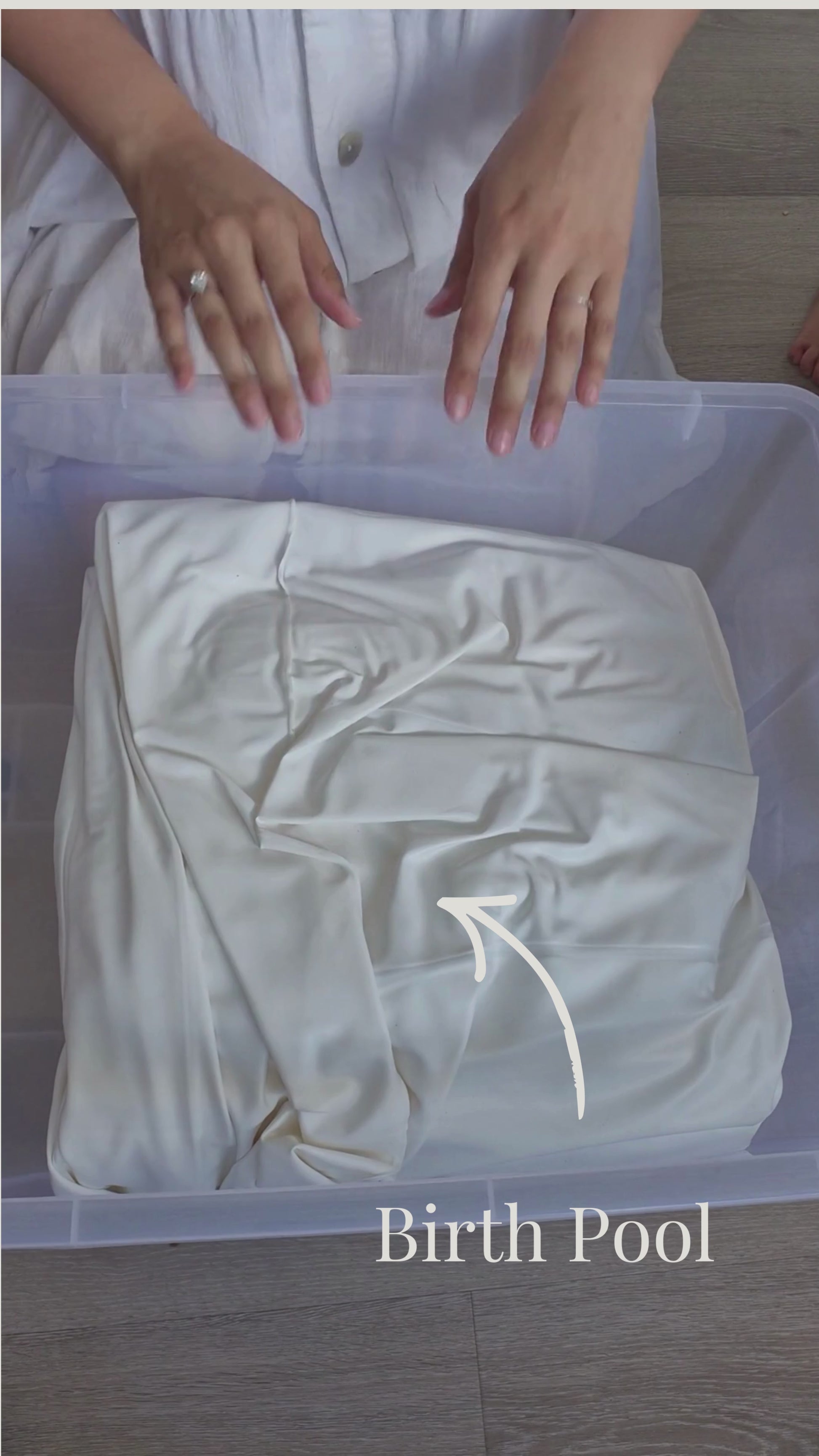 Video showing the content of the birth pool hire